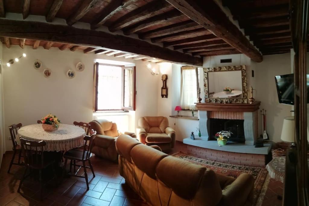 Villa Ai Tre Campi Fornaci di Barga Exterior foto