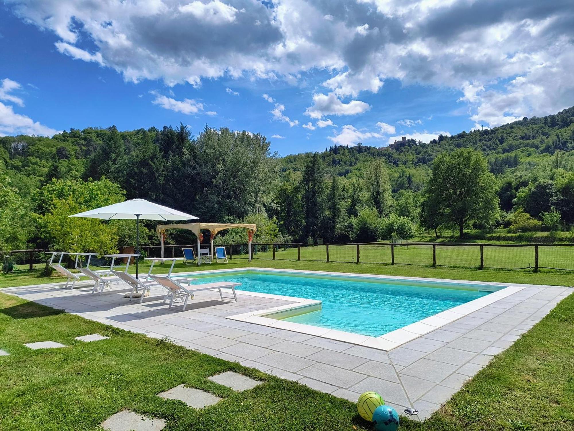 Villa Ai Tre Campi Fornaci di Barga Exterior foto